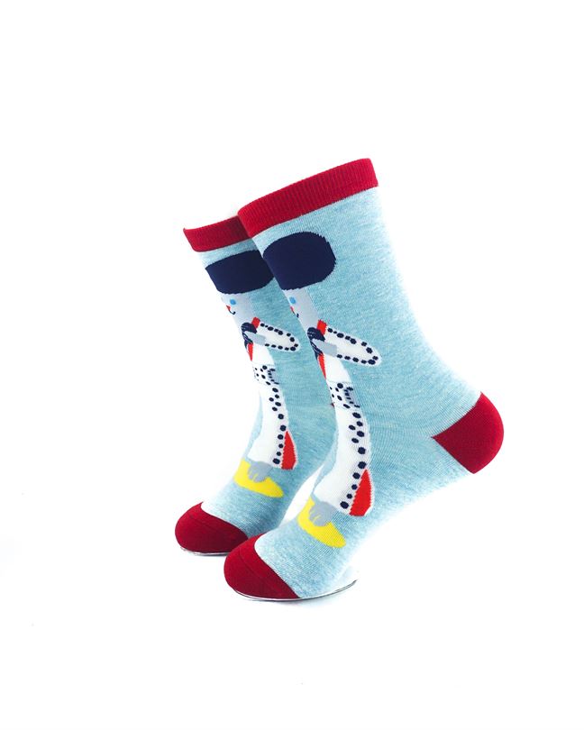 cooldesocks ladies catvis crew socks left view image